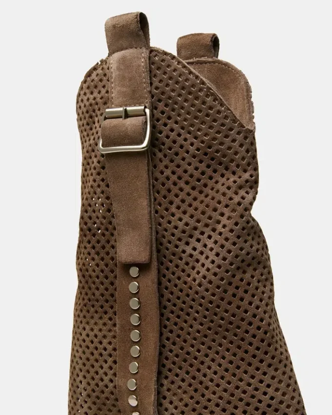 Bottes Aubrielle en daim taupe Bottes Aubrielle en daim taupe