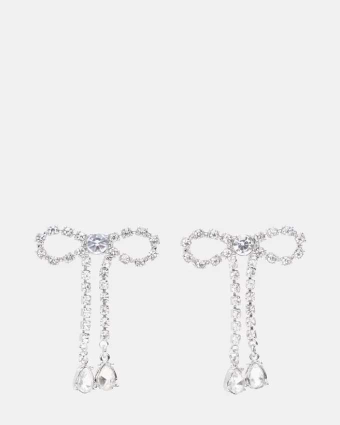 Boucles d’oreilles en forme de nœud avec strass argentées Boucles d’oreilles en forme de nœud avec strass argentées