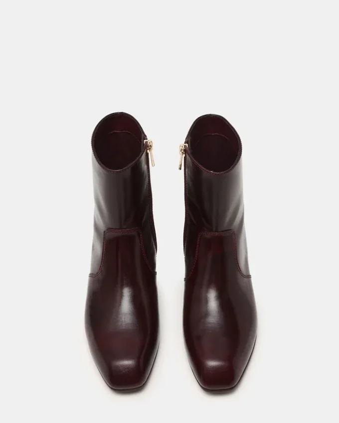 Cuir bordeaux de première qualité