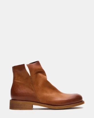 Cuir Hughie Tan