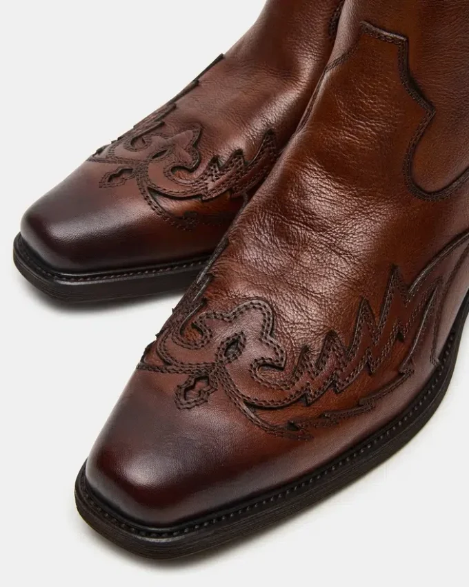 Cuir marron Santana