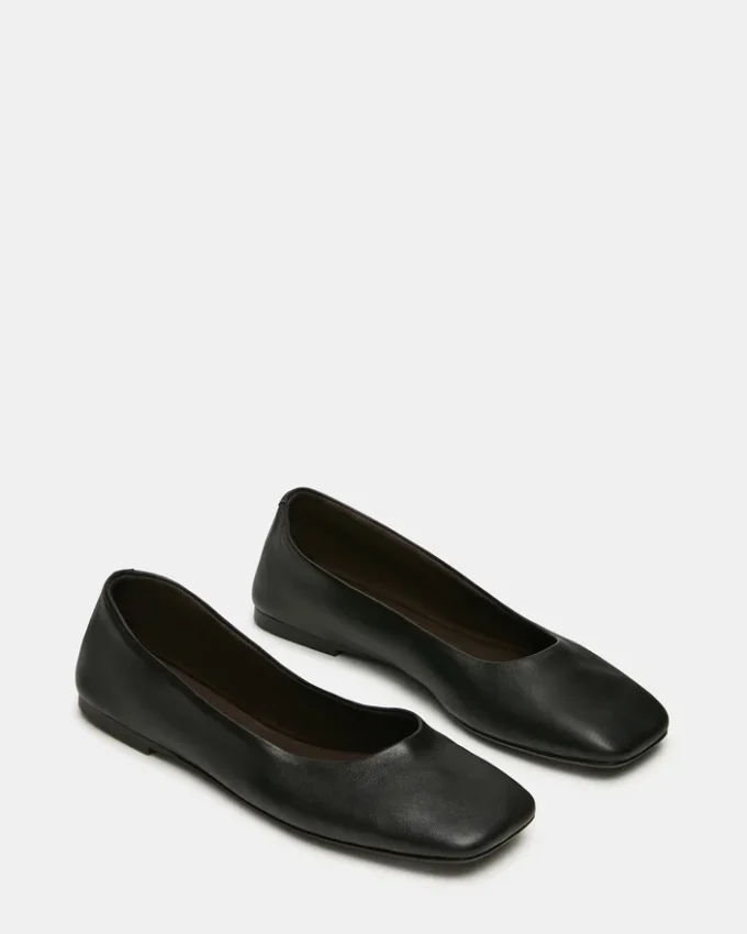 Cuir noir Nurture