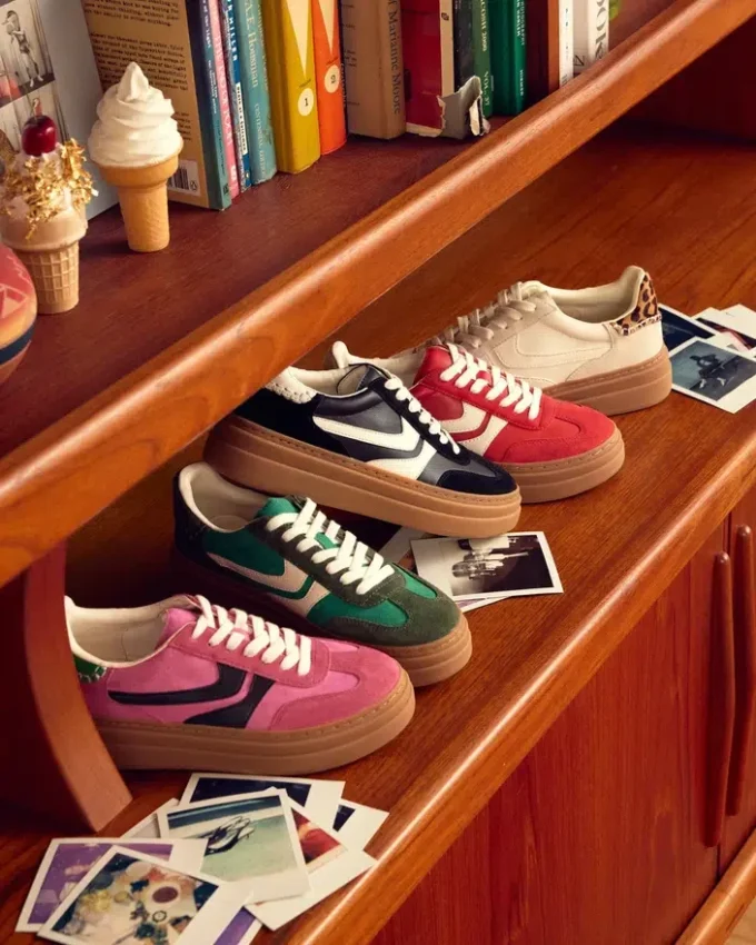 Dodge Rouge Multicolore