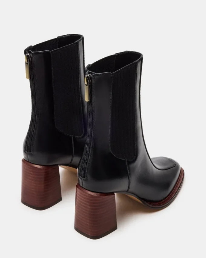 Downtown en cuir noir