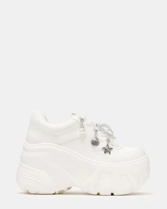 Fifi White Fifi White