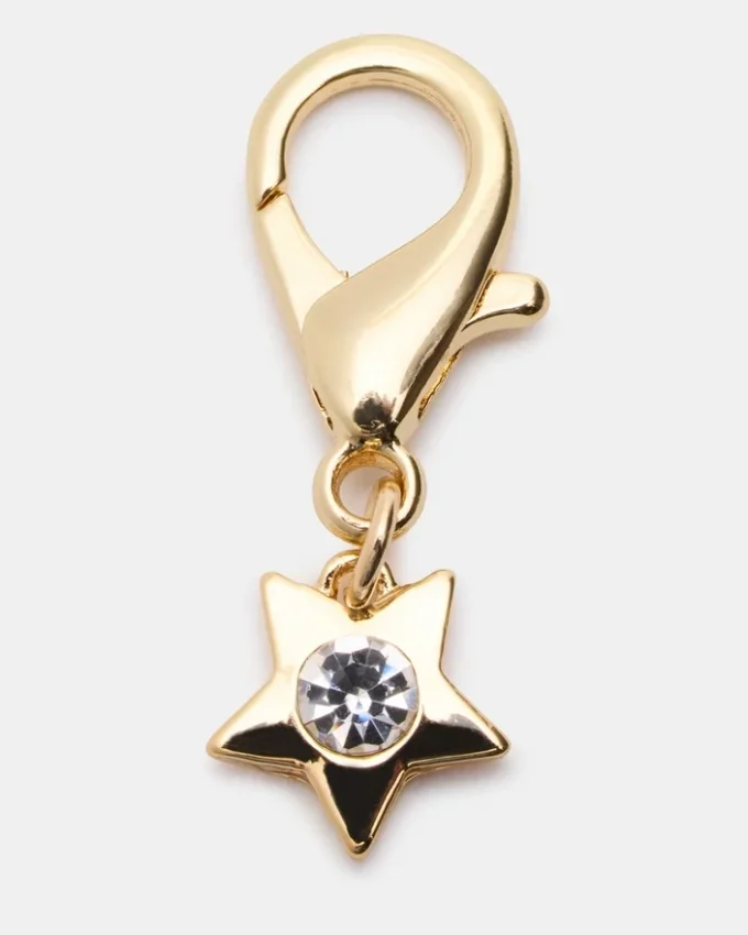 Lacets et breloques bleus