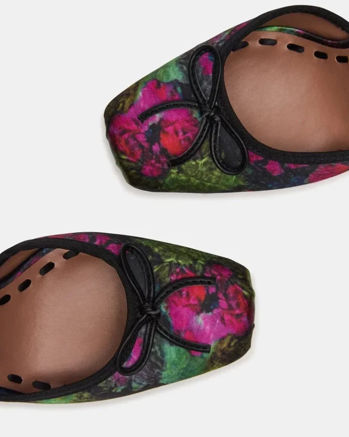 Larina Satin à fleurs