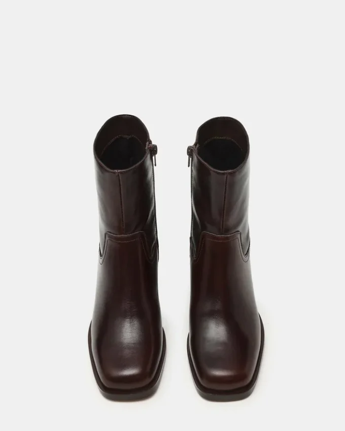 Latches en cuir marron