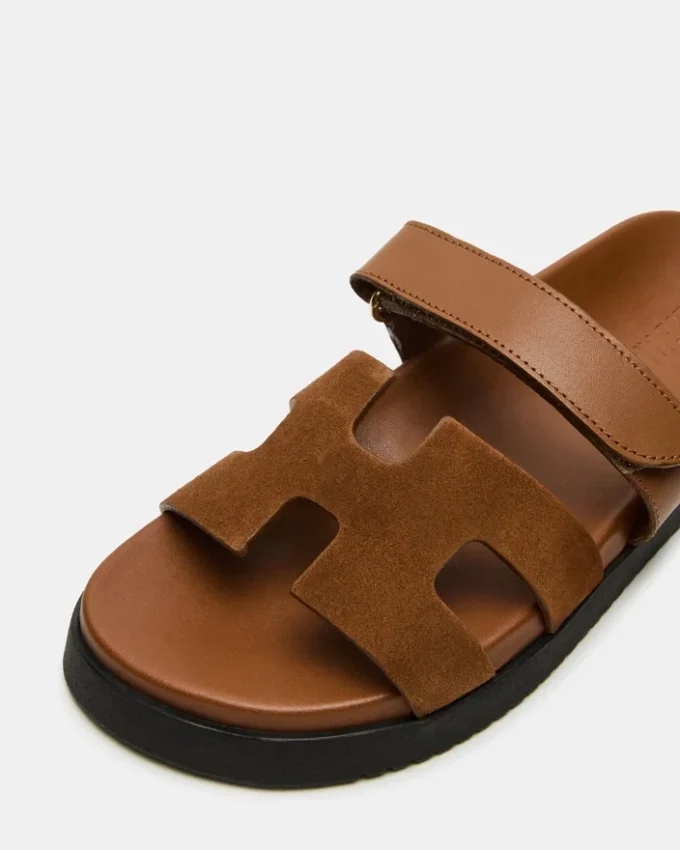 Mayven en daim camel