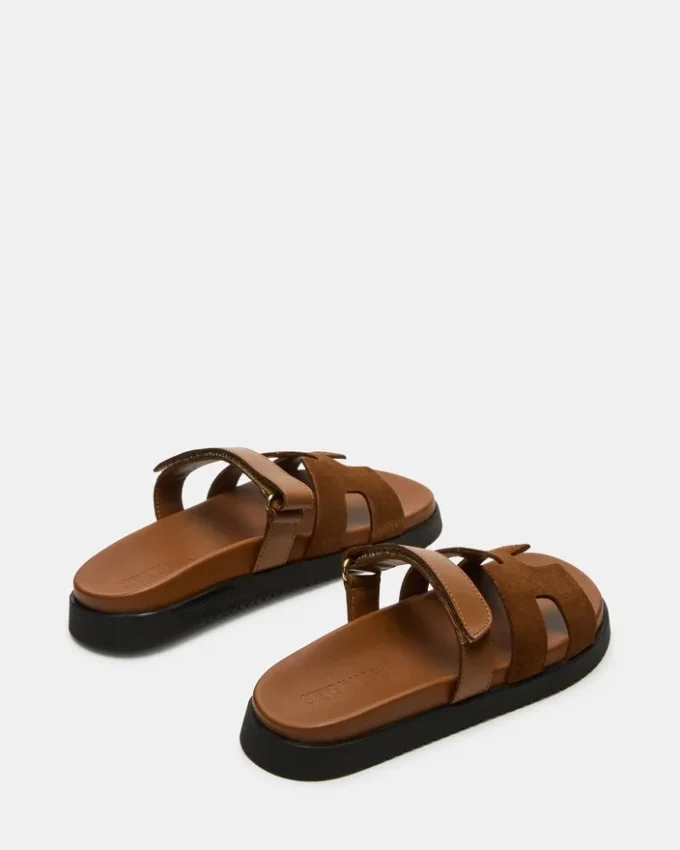 Mayven en daim camel