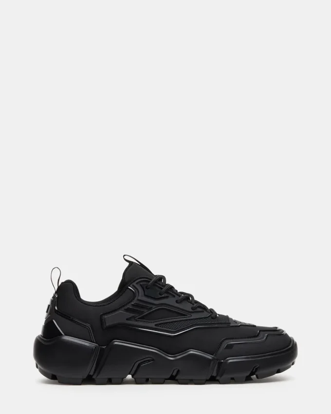 Pace Black