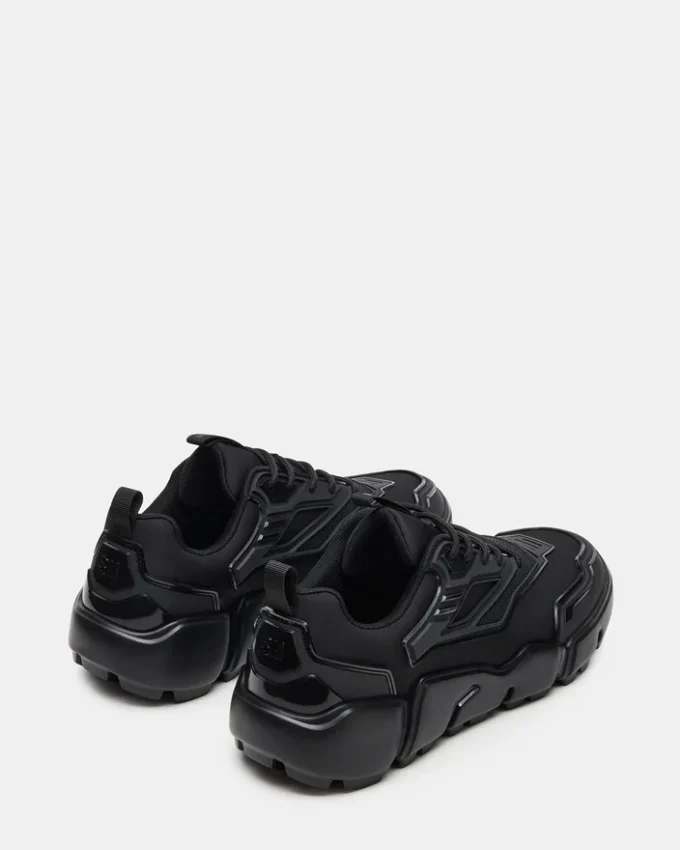 Pace Black