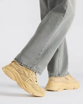 Possess en daim taupe Possess en daim taupe