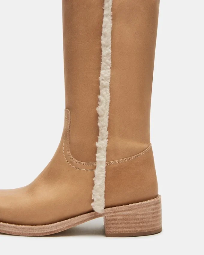 Riggs en cuir banane et fausse fourrure