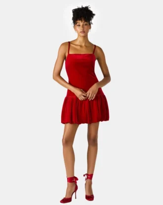 Robe Giovanna en velours rouge Robe Giovanna en velours rouge