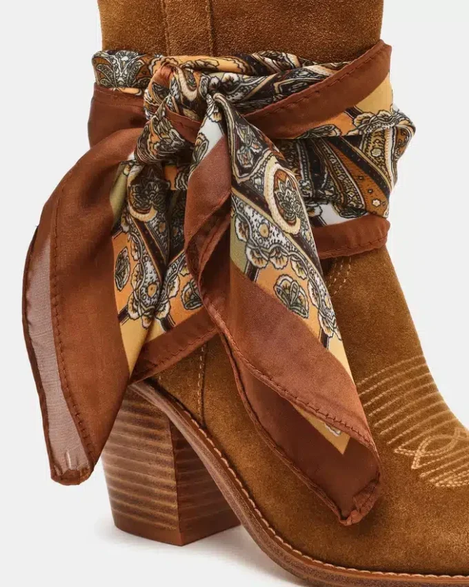 Sally Scarf en daim marron