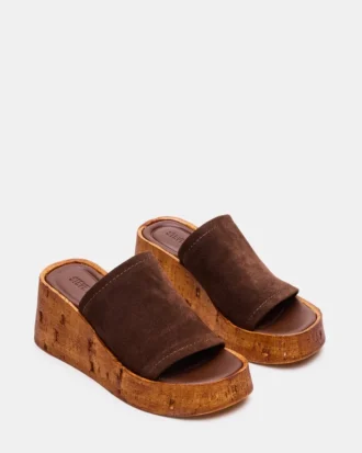 Suède marron Cellar