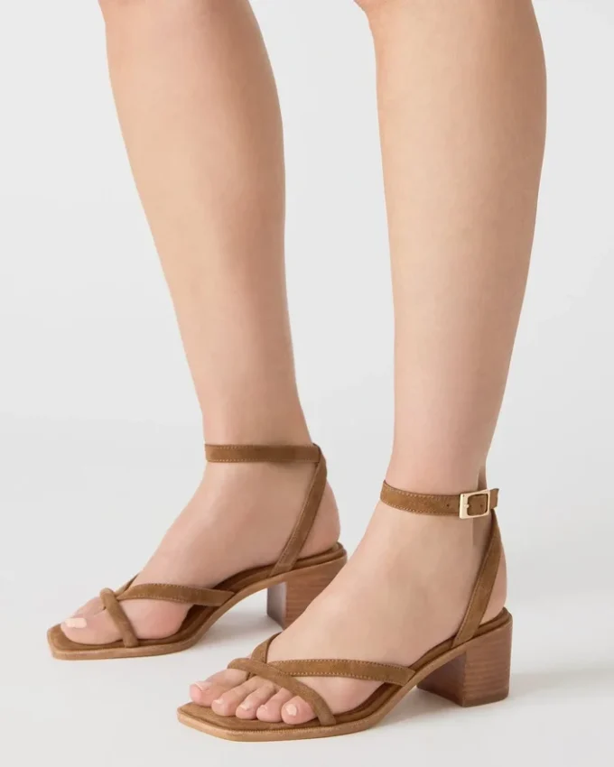 Tilly en daim marron Tilly en daim marron